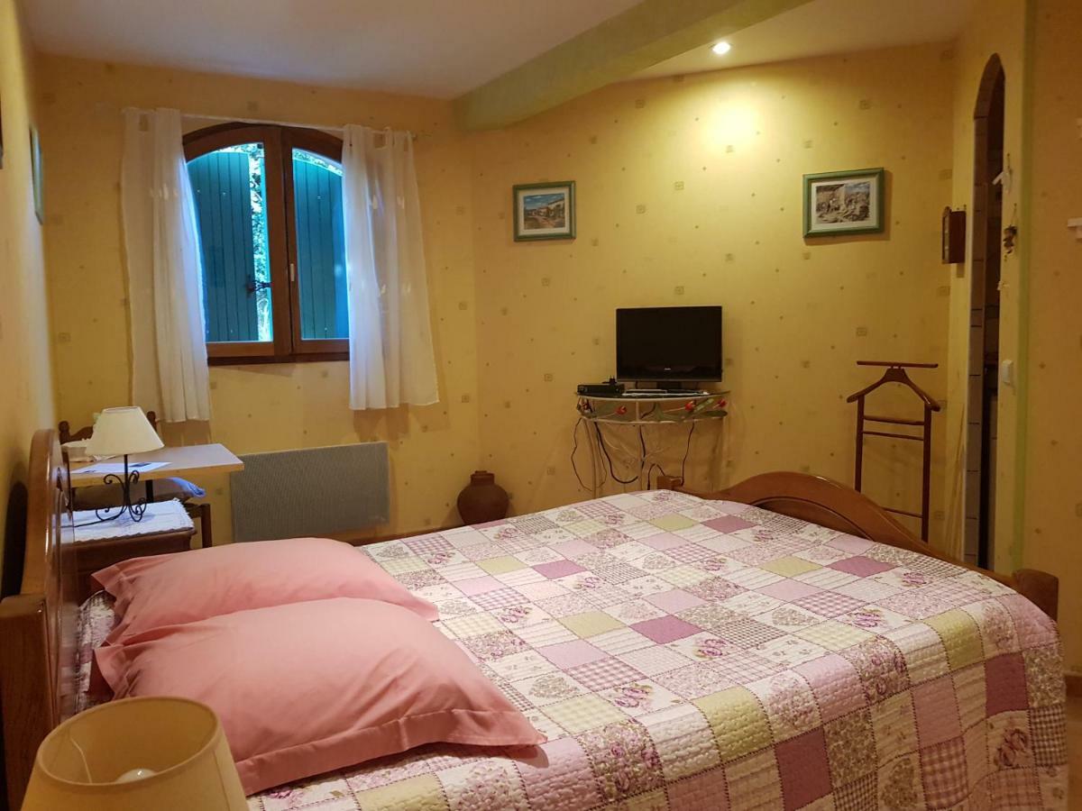 Casa Das Oliveiras Flassans-sur-Issole 外观 照片
